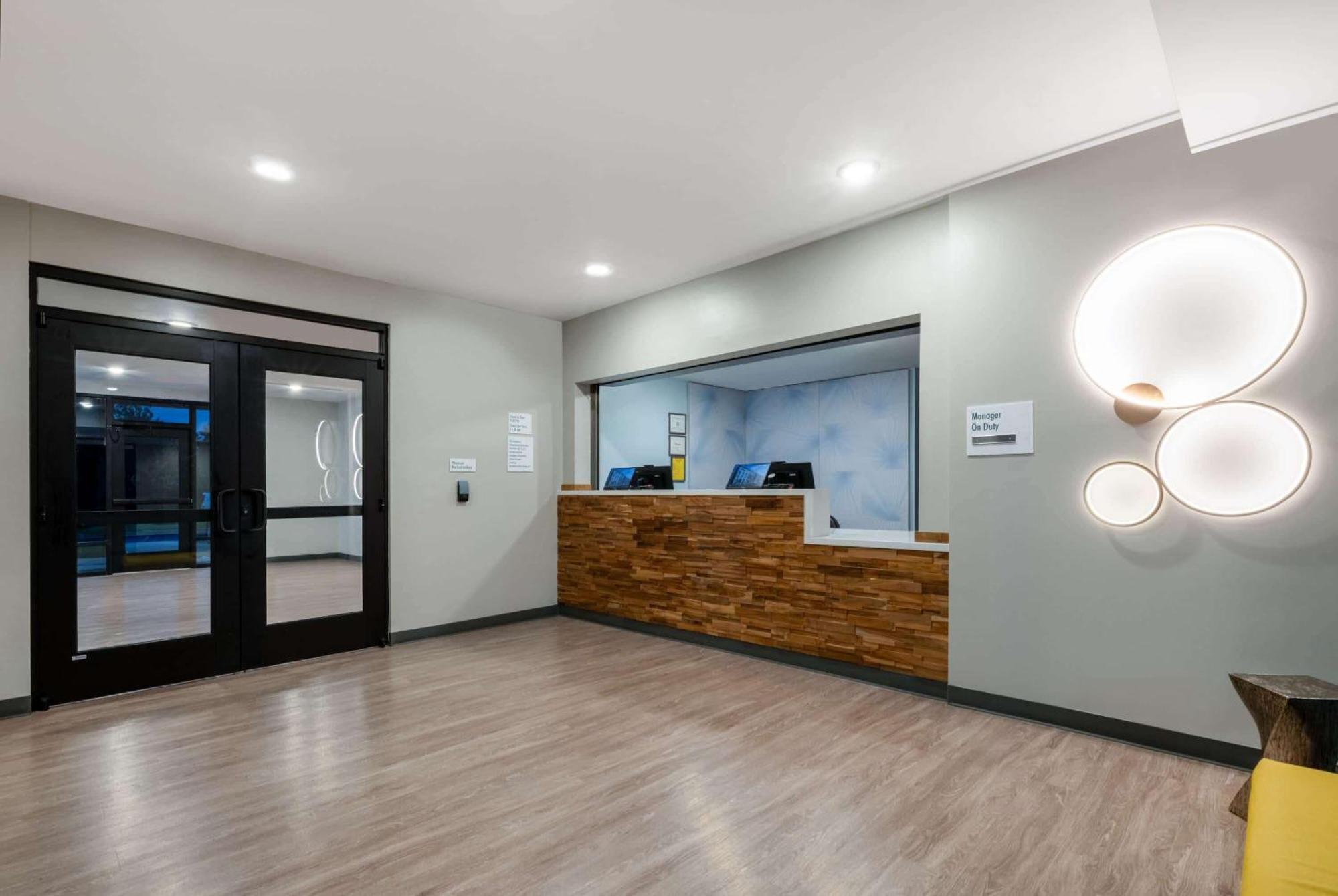 Echo Suites Extended Stay By Wyndham Nashville/ ギャラティン エクステリア 写真